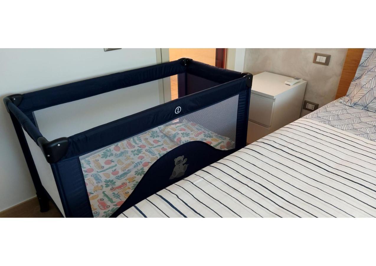 Apartamento Attico Con Terrazzo Roma Exterior foto